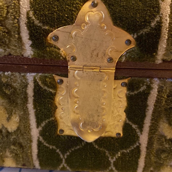 Reyes Musical Swiss Vintage Jewelry Box size 9x6x5 - Picture 3 of 16